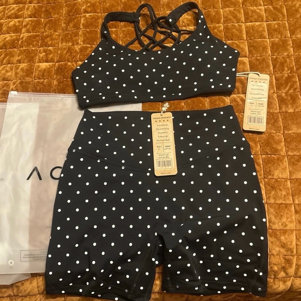 ACTA polka dot set medium NWT